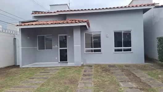 Casa de Condomínio com 3 Quartos à venda, 180m² no SIM, Feira de Santana