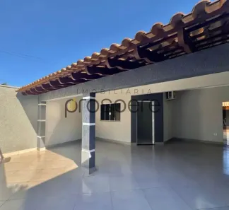 Casa com 2 Quartos à venda, 115m² no Jardim Cobral, Presidente Prudente
