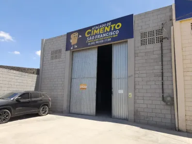 Galpão/Depósito/Armazém para alugar, 300m² no Canafístula, Arapiraca