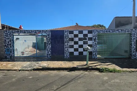 Casa com 3 Quartos à venda, 250m² no Jardim Cosmopolitano, Cosmópolis