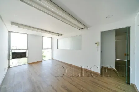 Sala Comercial para alugar, 119m² no Menino Deus, Porto Alegre
