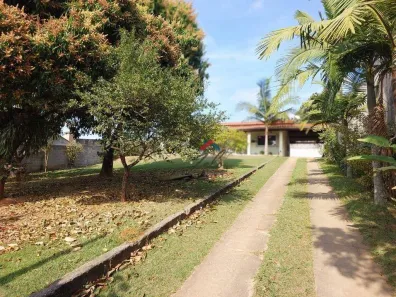 Fazenda/Sítio com 4 Quartos à venda, 186m² no Privê Gramados de Santa Rita, Campo Limpo Paulista