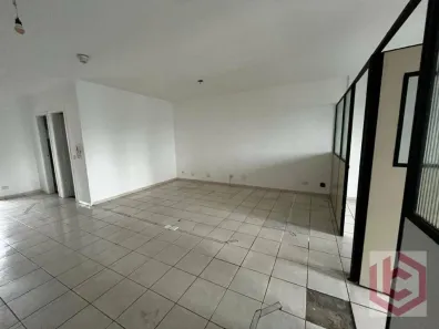 Sala Comercial para alugar, 109m² no Centro, Santos