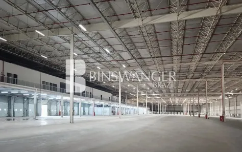 Galpão/Depósito/Armazém para alugar, 10776m² no Irajá, Rio de Janeiro