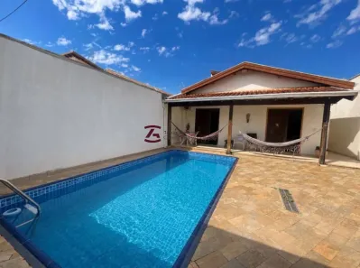 Casa com 3 Quartos à venda, 208m² no Jardim Cruzeiro do Sul, Bauru