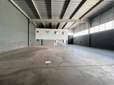 Galpão/Depósito/Armazém para alugar, 750m² no Rio Abaixo, Jacareí