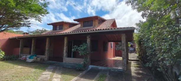 Casa com 5 Quartos à venda, 211m² no Veneza (Praia Seca), Araruama