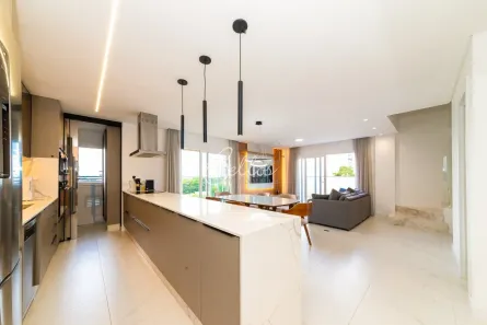 Apartamento com 3 Quartos à venda, 181m² no Campo Comprido, Curitiba
