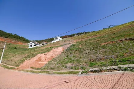 Lote/Terreno à venda, 300m² no São Pedro, Juiz de Fora