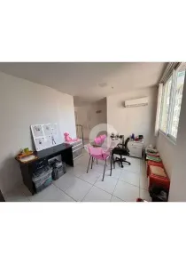 Sala Comercial à venda, 28m² no Santa Rosa, Niterói