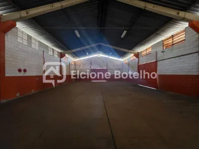 Galpão/Depósito/Armazém para alugar, 500m² no Distrito Industrial, Uberlândia