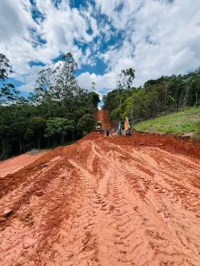 Lote/Terreno à venda, 600m² no Centro, Igaratá