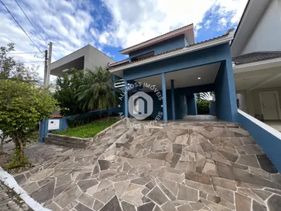 Casa de Condomínio com 5 Quartos à venda, 245m² no Igara, Canoas