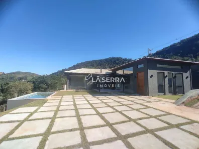Casa com 3 Quartos à venda, 202m² no Pedro do Rio, Petrópolis