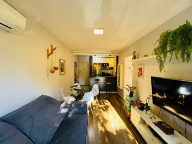 Apartamento com 2 Quartos à venda, 73m² no Cidade Baixa, Porto Alegre