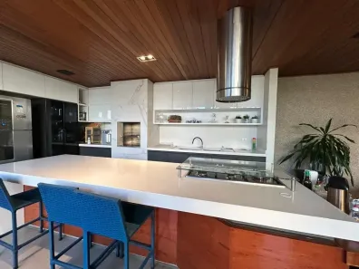 Casa com 3 Quartos à venda, 270m² no Lagoinha, Uberlândia