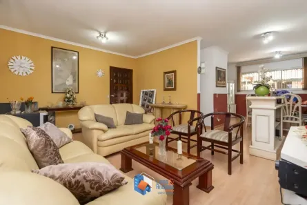 Casa com 3 Quartos à venda, 200m² no Cupecê, São Paulo