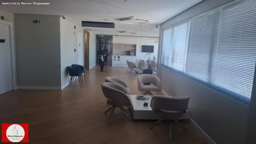 Imóvel Comercial à venda, 725m² no Caminho das Árvores, Salvador