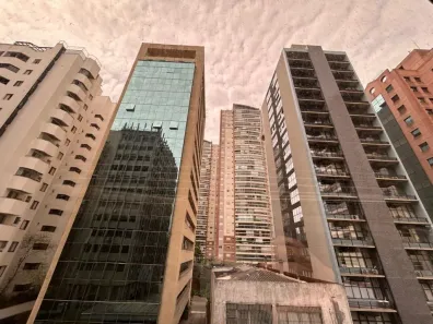 Sala Comercial à venda, 69m² no Vila Olímpia, São Paulo