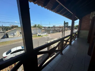 Casa com 3 Quartos à venda, 250m² no Niterói, Canoas