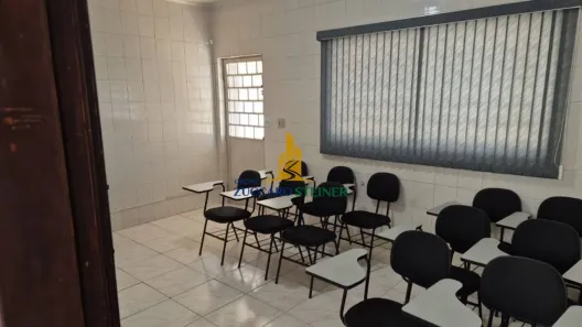 Casa com 3 Quartos para alugar, 163m² no Parque Renato Maia, Guarulhos