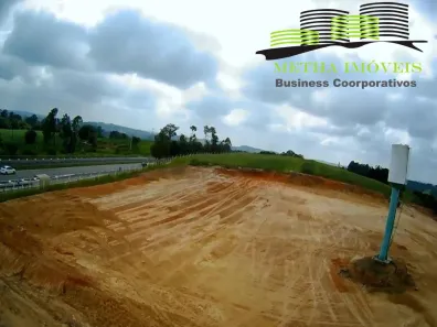 Lote/Terreno à venda, 128000m² no Centro, Araçoiaba da Serra