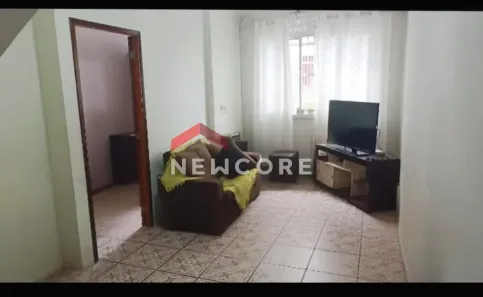 Sobrado com 3 Quartos à venda, 130m² no Bom Retiro, Santos