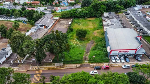 Lote/Terreno à venda, 2975m² no Centro, Carazinho