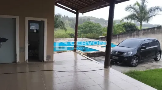 Fazenda/Sítio com 3 Quartos para alugar, 200m² no Loteamento Chácaras Majestic IV, São José dos Campos