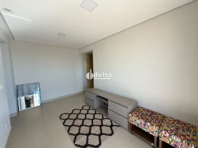 Apartamento com 2 Quartos para alugar, 56m² no Aclimação, Uberlândia