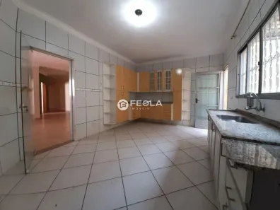 Casa com 4 Quartos à venda, 150m² no Jardim Laudissi, Santa Bárbara D'Oeste