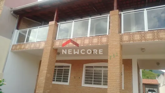 Sobrado com 5 Quartos à venda, 232m² no Centro, Caraguatatuba