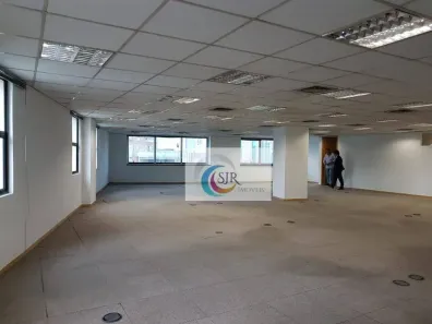 Sala Comercial para alugar, 385m² no Vila Olímpia, São Paulo
