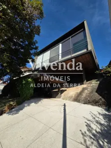 Sobrado com 3 Quartos para alugar, 290m² no Residencial Morada dos Pássaros-Aldeia da Serra, Barueri