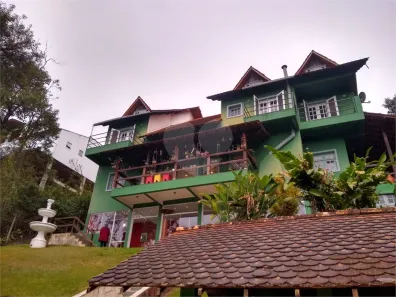 Casa de Condomínio com 4 Quartos à venda, 450m² no Caraguatá, Mairiporã