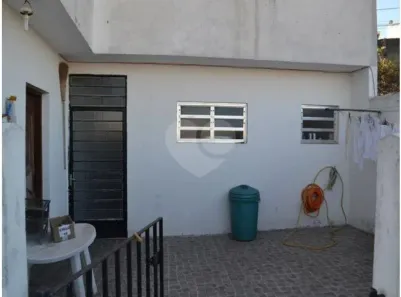 Sobrado com 2 Quartos à venda, 140m² no Vila Nivi, São Paulo