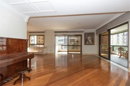 Apartamento com 4 Quartos para venda ou aluguel, 335m² no Moema, São Paulo
