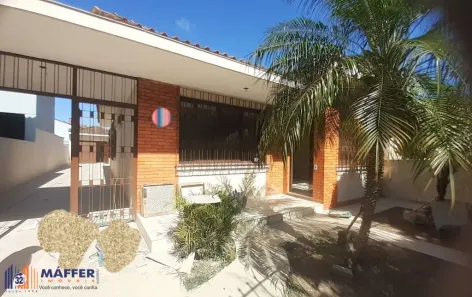 Casa com 3 Quartos à venda, 120m² no Vila Ipiranga, Porto Alegre