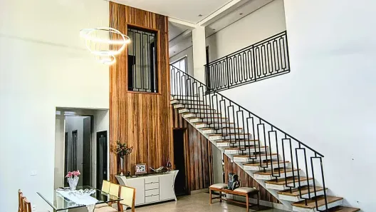 Casa de Condomínio com 5 Quartos à venda, 330m² no Nova Uberlândia, Uberlândia