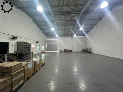 Galpão/Depósito/Armazém para alugar, 400m² no Jardim Belval, Barueri
