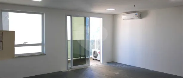 Sala Comercial à venda, 41m² no Vila Gertrudes, São Paulo