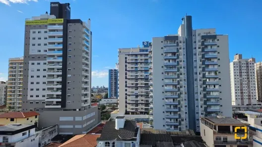 Apartamento com 3 Quartos à venda, 82m² no Campinas, São José
