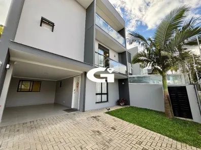 Sobrado com 3 Quartos à venda, 240m² no Boqueirão, Curitiba
