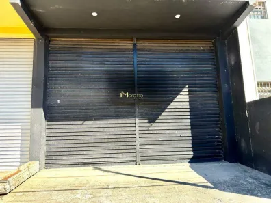 Galpão/Depósito/Armazém para alugar, 200m² no Jardins, Bragança Paulista