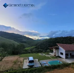 Fazenda/Sítio com 3 Quartos à venda, 250m² no Centro, Domingos Martins
