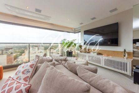 Apartamento com 3 Quartos à venda, 136m² no Jardim das Acácias, São Paulo