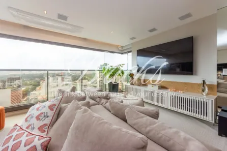 Apartamento com 3 Quartos à venda, 136m² no Jardim das Acácias, São Paulo