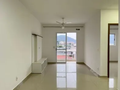Apartamento com 2 Quartos à venda, 61m² no Tabuleiro, Camboriú