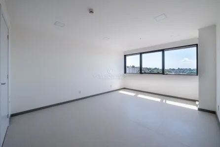 Sala Comercial à venda, 29m² no Teresópolis, Porto Alegre