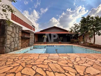 Casa com 3 Quartos à venda, 410m² no Jardim Aeroporto I, Itu